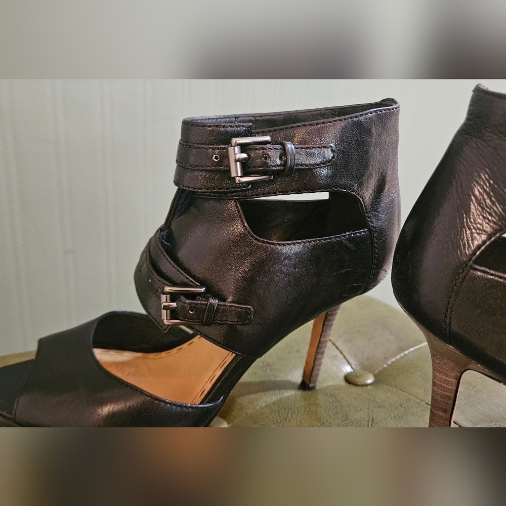 Coach Filomena Black Leather Buckle Peep Toe Stiletto Heels Size 8.5B - Picture 10 of 16